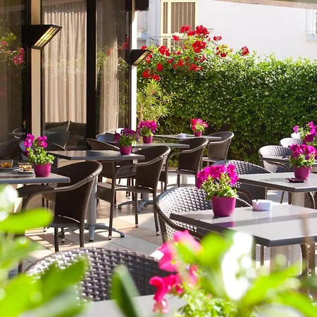 Hotell Gaudia 3*